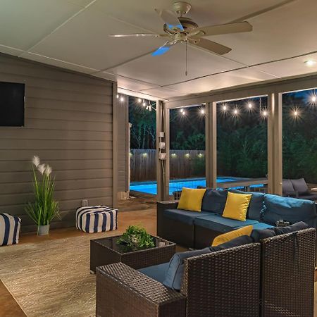 Serene Pool & Firepit In Stunning Home By Airport San Antonio Luaran gambar