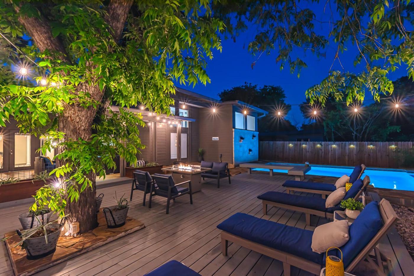 Serene Pool & Firepit In Stunning Home By Airport San Antonio Luaran gambar