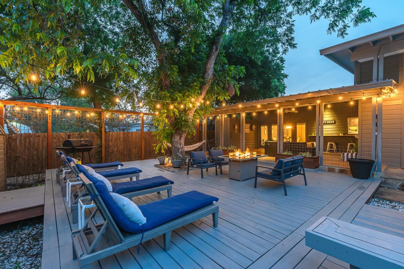 Serene Pool & Firepit In Stunning Home By Airport San Antonio Luaran gambar